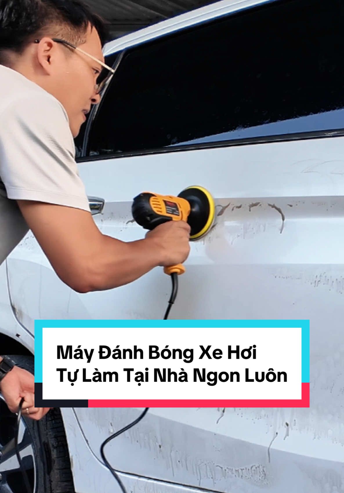 Máy đánh bóng ô tô tại nhà, thao tác dễ dàng sử dụng đơn giản mà xa vừa sạch vừa đẹp nhé anh em #hunglendo #phukienoto #maydanhbong #maydanhbongoto #maydanhbongxeoto 
