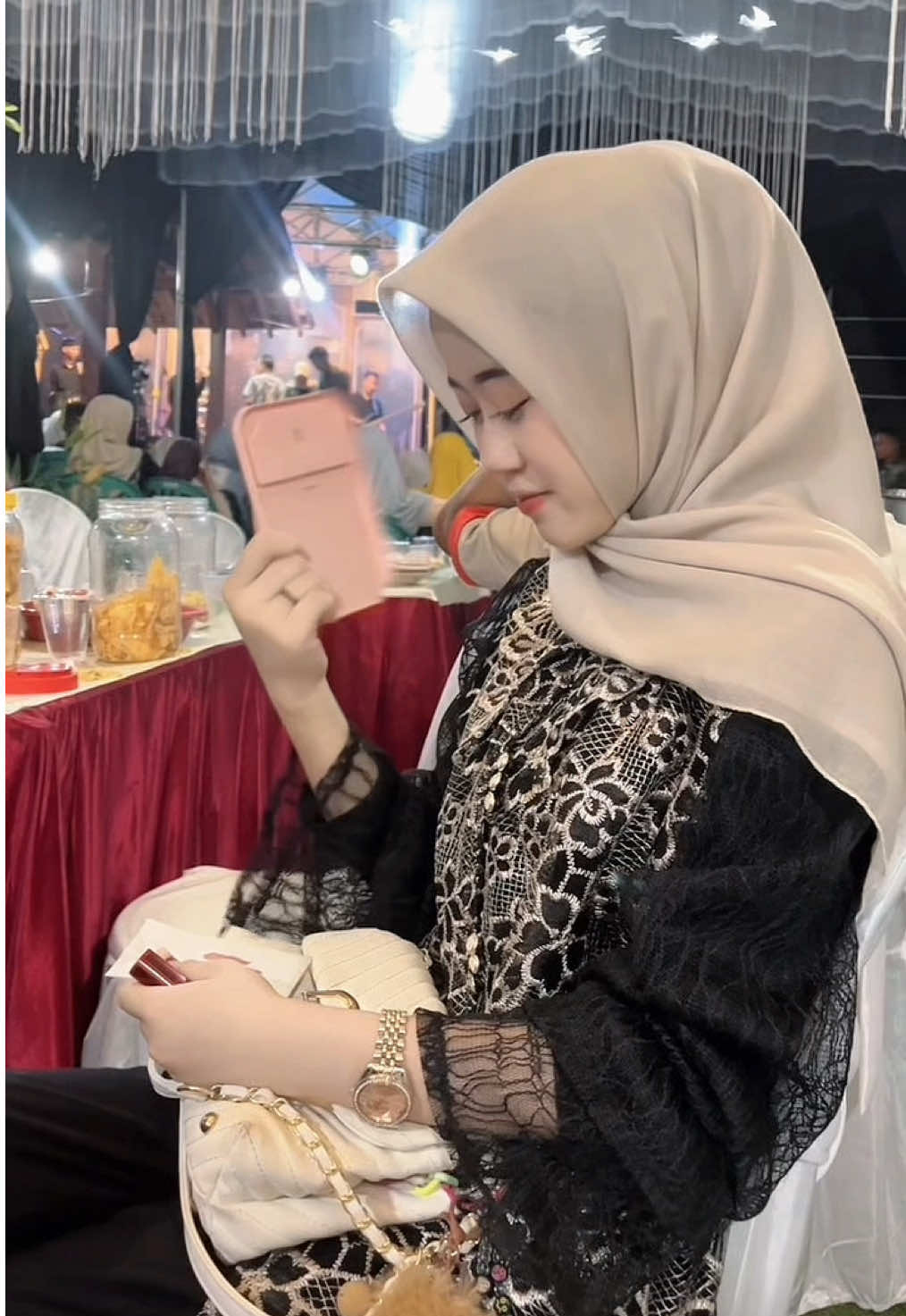 ngancani taun taunan ijole sego sepiring