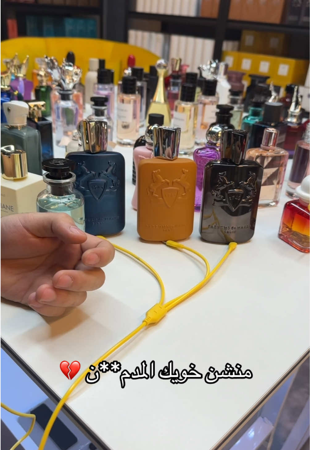 #عطور #لمسة_ورد #رجالي #فخامه #explore 