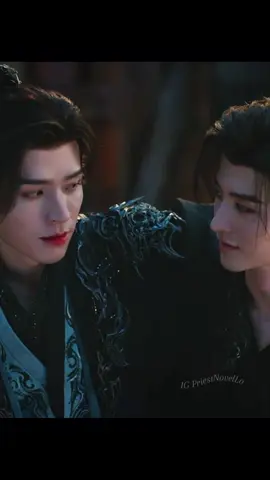 Su Changhe has bought a mansion and buried money there for Su Muyu to live and leave Dark River behind. But Muyu knows Changhe needs him. Now more than ever, as the new Patriarch. Muyu is staying for his bff.🥺 #bloodriver #cdrama #gongjun #changhuasen #talesofdarkriver 