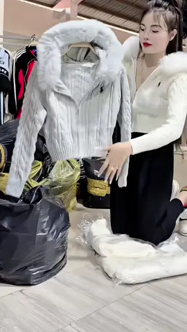 [LEN QC MŨ LÔNG] Áo Len QC Mũ Lông/ Chất len dệt kim #aolen #viral #aokieunu #aokieuhottrend #outfits 