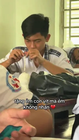 em nào kì dạ #xuhuongtiktok #xuhuong #10a2cutee 