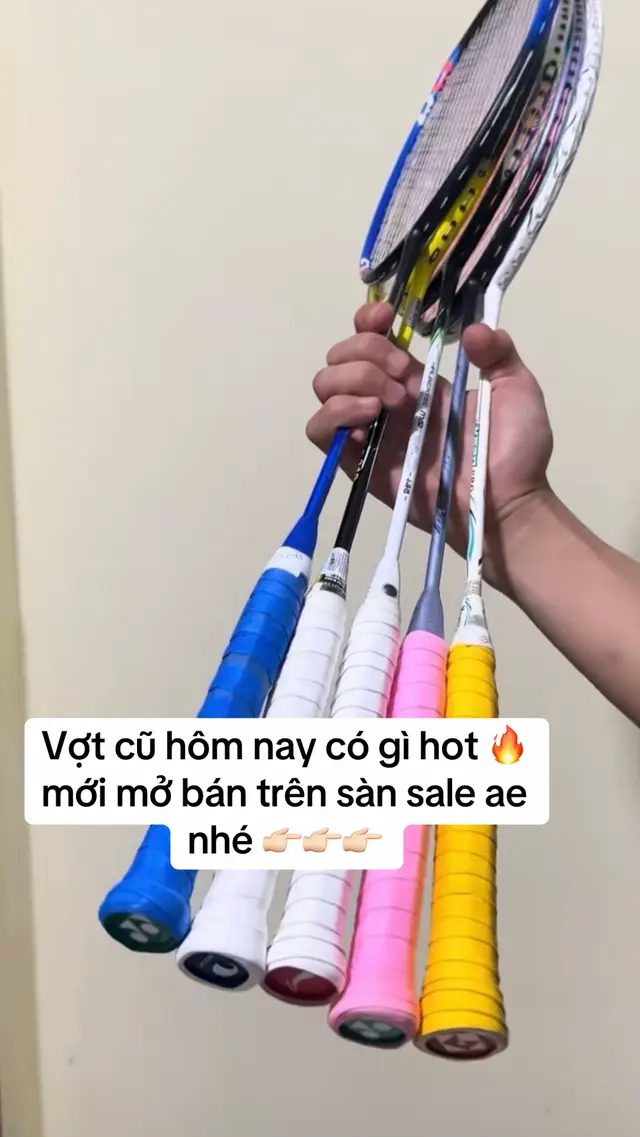 Vợt cũ lướt đây cả nhàaaaaa VỢT CẦU LÔNG CŨ CHÍNH HÃNG Mua - Bán - Trao đối - Hồ trợ tìm vợt chính hãng Cam kết uy tín - test vợt thoải mái Địa chỉ : khu 1 vạn xuân- tam nông - phú thọ #caulongvietnam #moixaykenhtiktok #votcaulong 