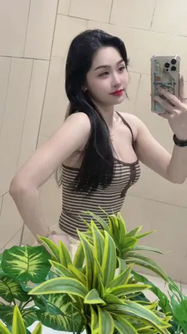 Nếu một ngày anh ko hạnh phúc thì hãy nhìn về phía em , nhìn em hạnh phúc 🤣 #fyp #xuhuong #bối1909 