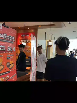 skrng mereka main nya di blkang kamera bjir😭🫵gmna si di up mlah gk hd ni tiktok bner² ye udh gtu kena sb lagi#affanfaisal #andikaaripradana #kusumawaraoffiocial👹😻 #bismillahfyp #fyppppppppppppppppppppppp 