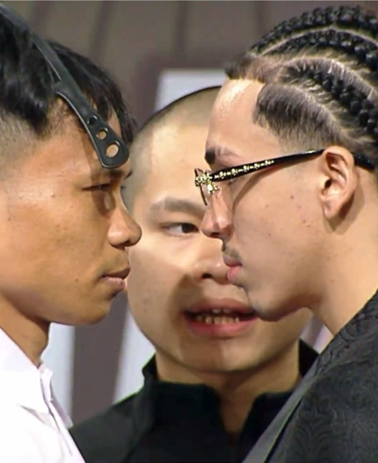 FACE OFF [PUTRA ABDULLAH VS RONAL]  ngerii guys hembusan nafas putra abdullah🔥🔥🔥 #indomalay🇮🇩🇲🇾 #byoncombat #mainevent #putraabdullah🇲🇾 