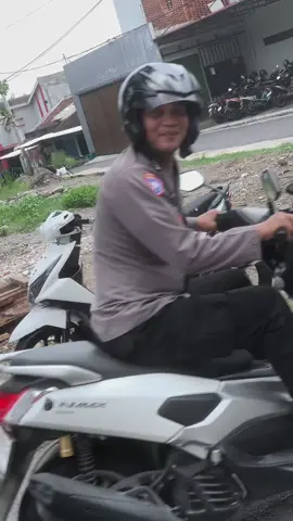 polisinya sopan banget njir tbtb😭😭 #beatgendut😍 #beatgendutgank⚡ #fypage #beatmodifikasi #beatproper #beatproper110 #cleanlook #beatmodifikasisimple 