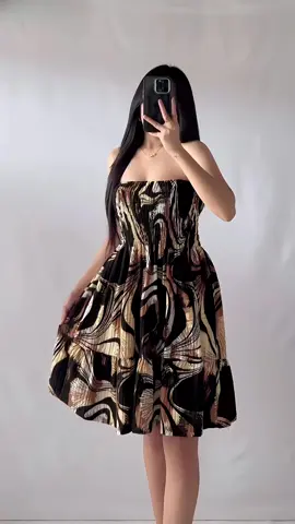 Tube mini dress #dress #minidress #tubedress #smockeddress #outfitideas 
