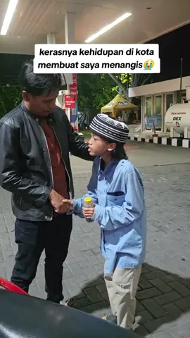 kita harus bermafaat bagi banyak orang sebelum ajal menjemput dan kita harus banyak syukur