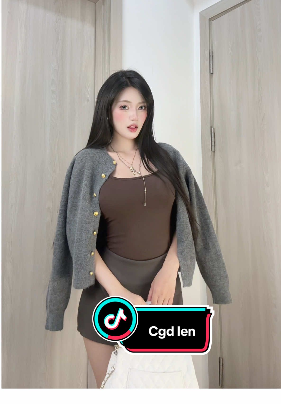 Nhiều mài xinh dễ mix lắm ạ#tiktokthoitrang #outfitmuadong #viral #aocardigan #viral 