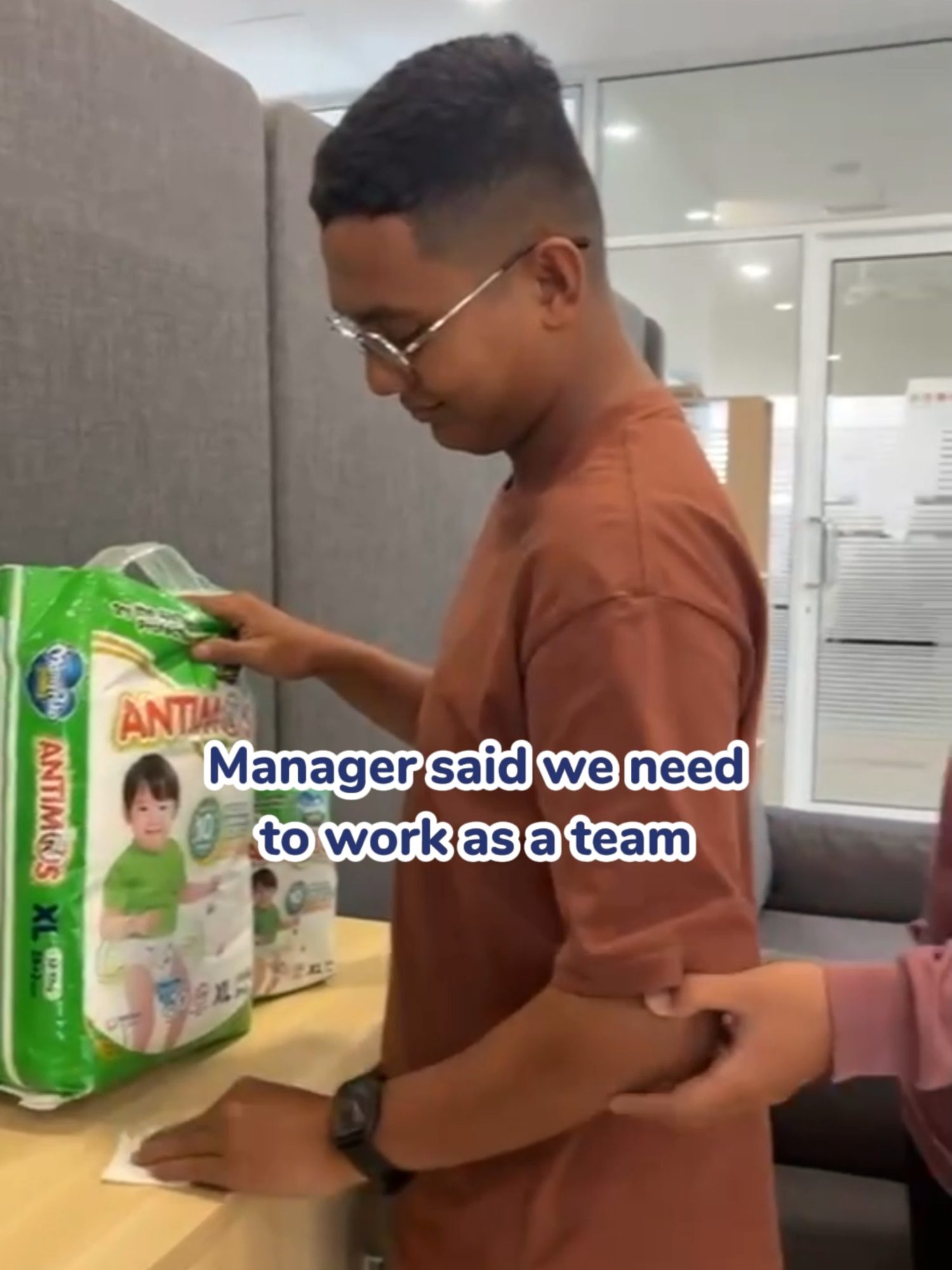 Not like this, hello boss #MamyPokoANTIMOSPants #MamyPoko #ANTIMOS