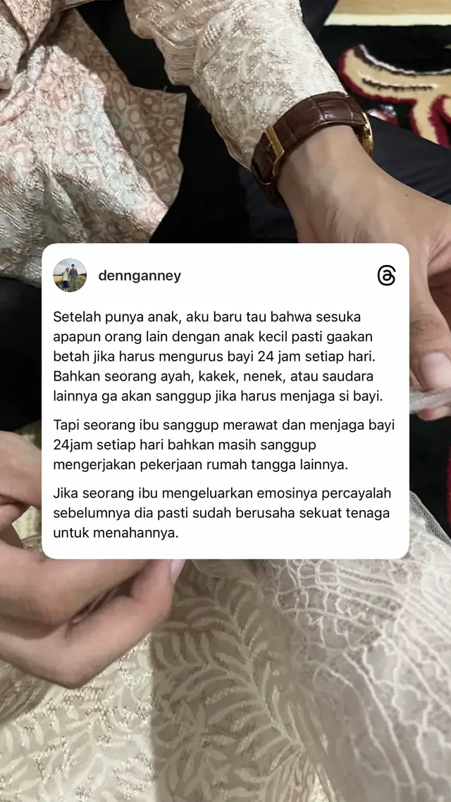 menahan diri untuk terlihat baik baik saja