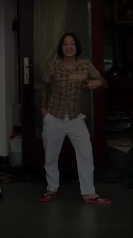 Mưa quá..không đi chắy phố được.😁 #xuhuong #utrom61bd #cauut61bd 