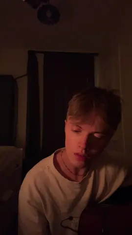 lovely - billie eilish & khalid #lovely #billieeilish #khalid #singing #guitar