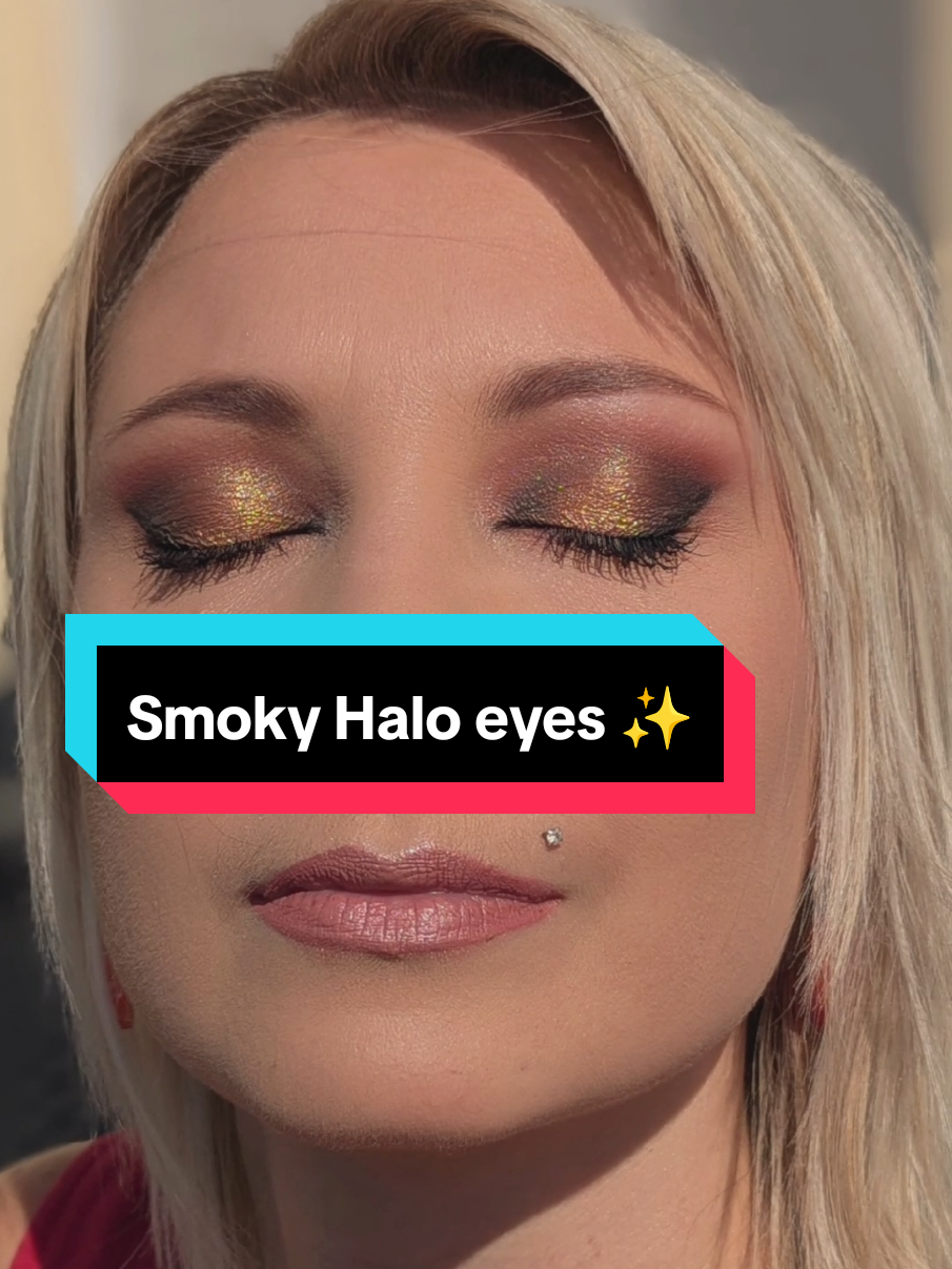 j'adooooore ce mélange de tendances make up , et toi ?? #smokyeyes #haloeyes #lookmakeup #tutomakeup #pourtoi 