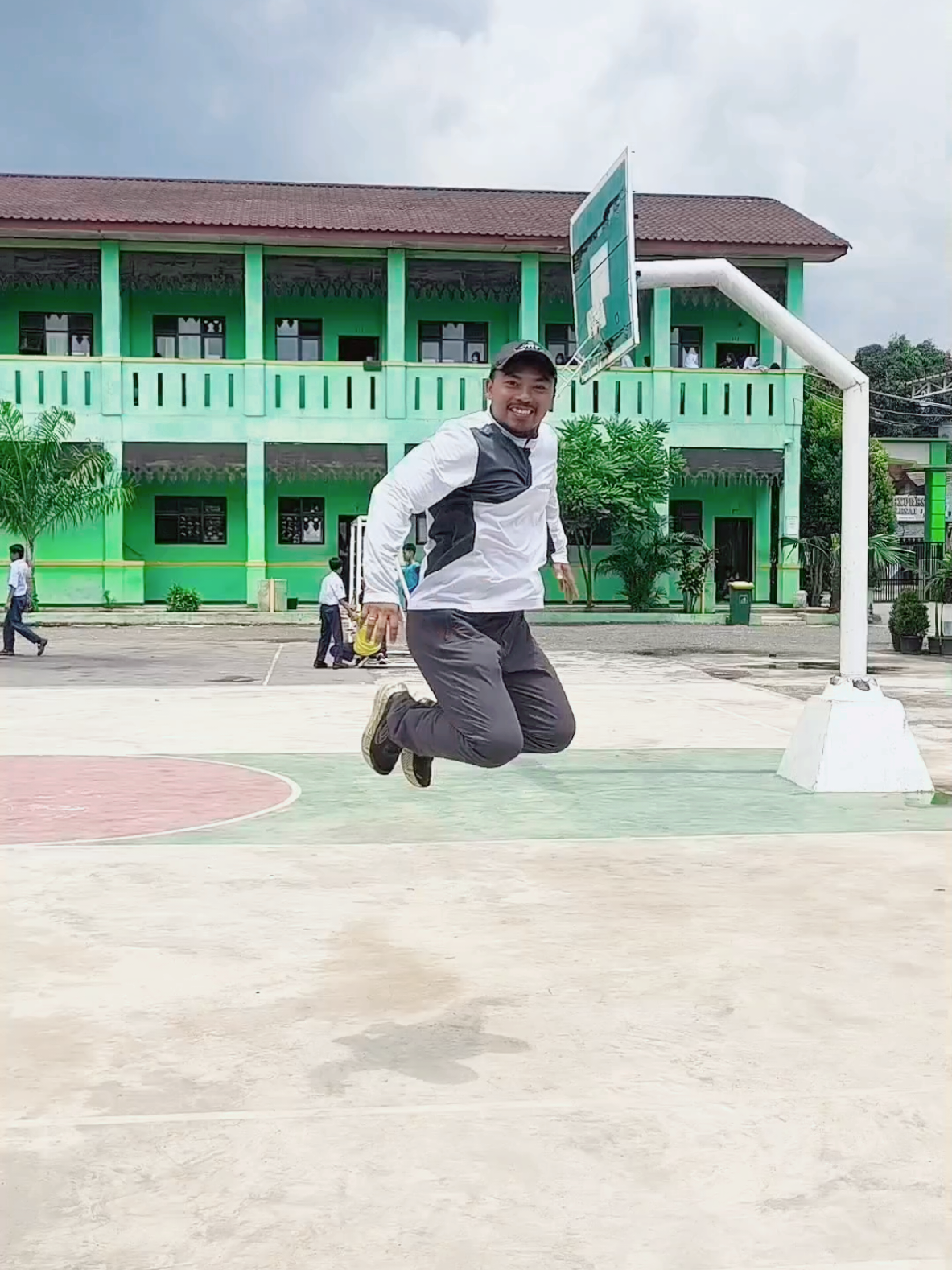 cek cek cek cek cek cek. Capek boy. #smpn1cikarangbarat #sacikbar #smpstory🌻 #anaksmp #cikaranghits 