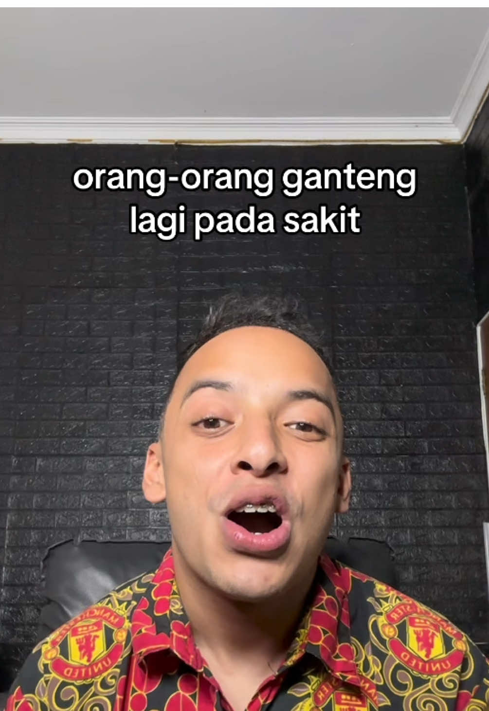 coba yang  ganteng absen