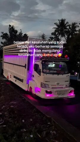 🤗😇#truckcahayarahmat✨ #otolongsulawesi #lintassulawesi #lintasmamujusulawesibarat #xybca 