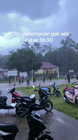 Jam jam sibuk🏐 #volleyball #vollykampung #volleyballgirls 