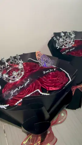 เปิดรับออเดอร์🥰#ดอกกุหลาบกลิตเตอร์ #ของขวัญให้แฟน💕 #ของขวัญให้ตัวเอง #ของขวัญวันเกิด #พร้อมส่ง 