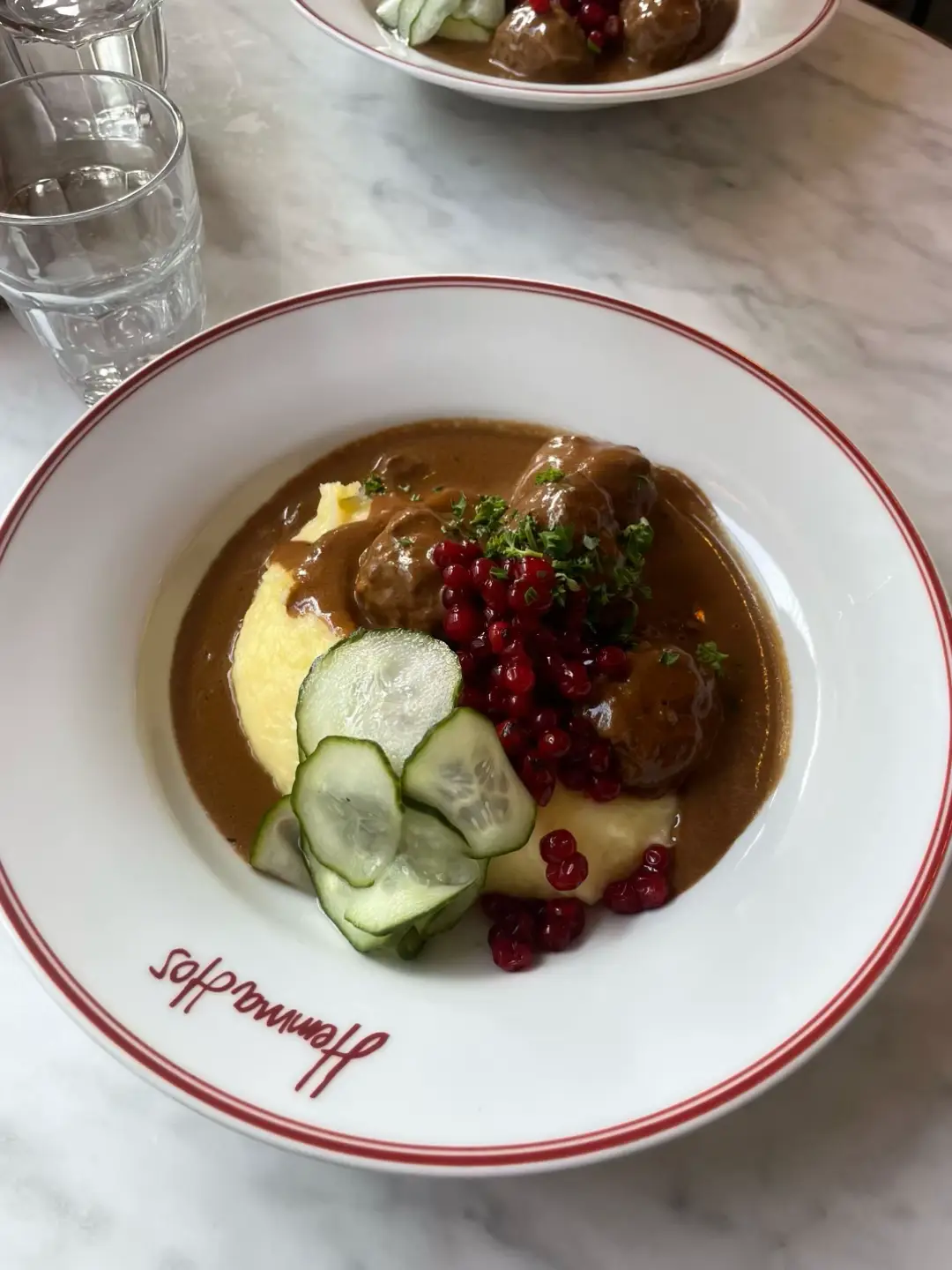 Hela min kamerarulle har så mycket potential önskar jag kunde lägga upp allt. Men jag blir så glad och tacksam av att kolla igenom den då och då för att påminna mig om alla saker jag fått uppleva❣️
