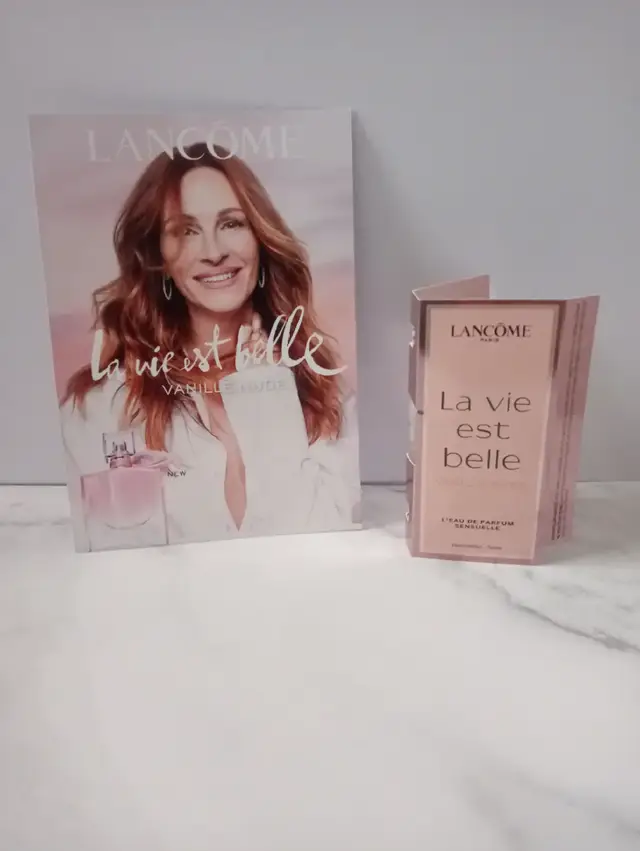 🌹 LANCOME 🌹 🌹 MY LANCOME COMMUNITY 🌹 🩷 LA VIE EST BELLE - VANILLE NUDE 🩷 Thank you so much Lancome for sending me this gorgeous sample  Musky Vanilla with Solar Jasmine, Glazed Vanilla and Creamy Musk. Such a gorgeous fragrance that will last you all day long. Hey! Come join me on the My Lancome Community community with my code 140406977! https://community.lancome.co.uk?referralCode=140406977 @Lancôme  #lancôme  #lavieestbellevanillenude  #mylancomecommunity  #fragrance  #scent   