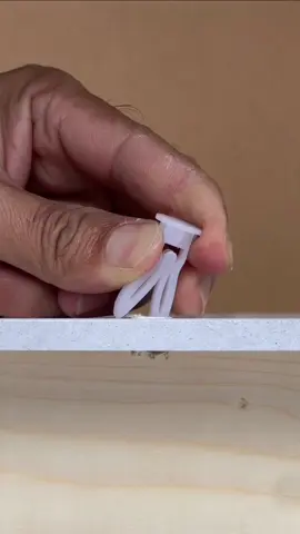 The right way to install drywall anchors that no one uses. #DIY 