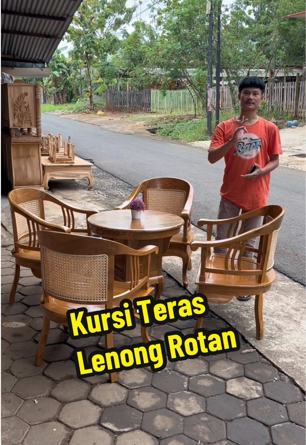 Kursi Teras Rumah Kayu Jati Kombinasi Rotan Klasik Model Lenong Formasi 4 Kursi 1 Meja #kursiteras #setkursiteras #kursiteras4kursi1meja #kursiteraslenong #terasrumah 