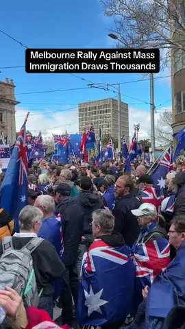 Melbourne Rally Against Mass Immigration Draws Thousands More than a thousand people marched in Melbourne today in a peaceful protest against mass immigration, calling on Australians to “rise and wake up” for their country. The event remained calm despite attempts by a small group of pro-Palestinian activists to provoke clashes.