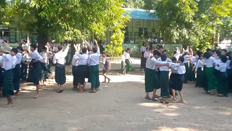 ကျောင်းကထိန်အကြို့နေ့အမှတ်တရ#viewတေကျနေတယ်🥺🙏🇲🇲✍ #ဒီတစ်ပုဒ်တော့fypပေါ်ရောက်ချင်တယ် 