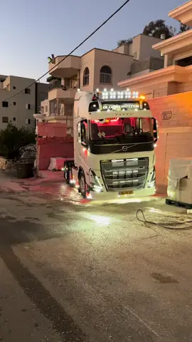 بوكر تووڤ #مليش_خلق_احط_هاشتاغات🙂 