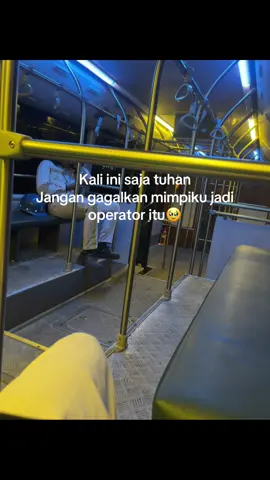 🤌🏻 #pageforyou #helmkuning 