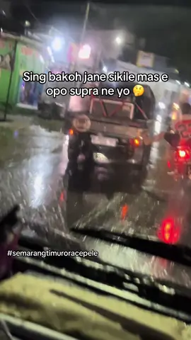 Termasuk bakoh koyo boonggolan wit jati 😂 #melutrend #semarangstory #genuk #banjir #semarang24jam 