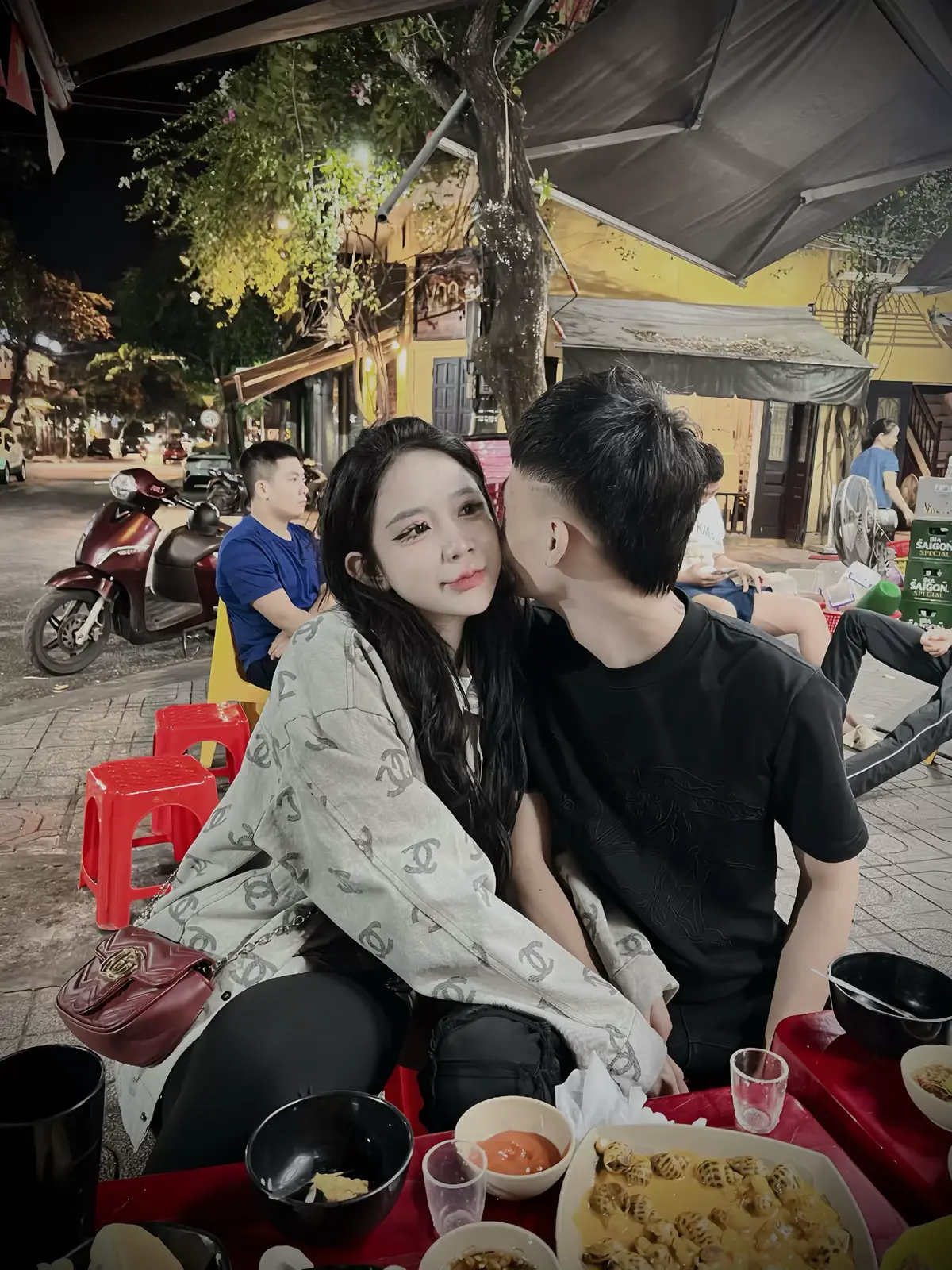 tuổi 18 lung lingg #fyp #xhtiktok 