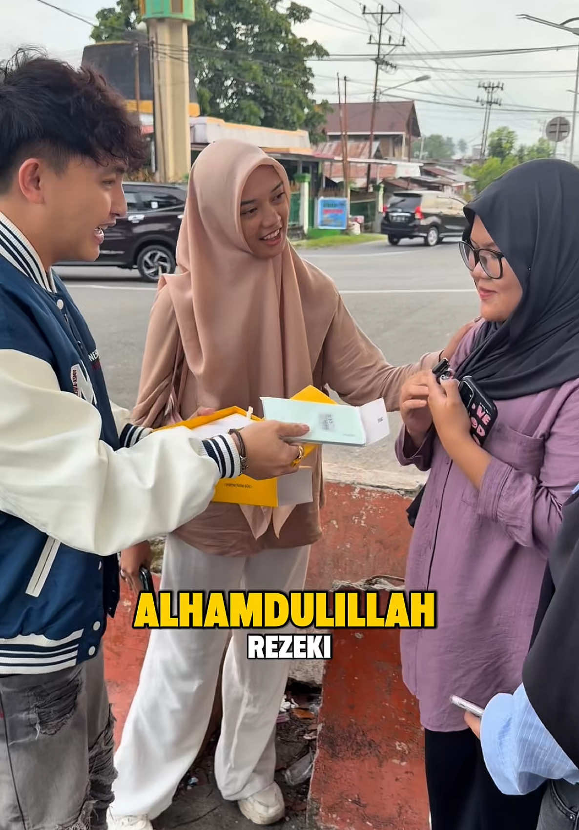 Sebut Negara dari K