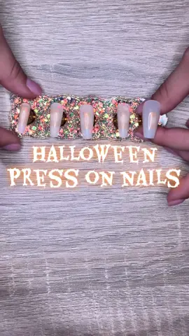 Press on nails - thème Halloween - part. 1 💜 @13 Eras Nails #pourtoi #pressonnails #fyp 