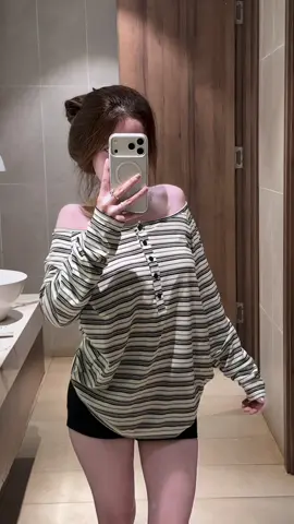 Áo này thì xinh 😘