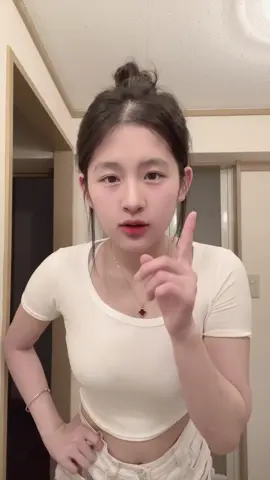 Hơi có da có thịt😂😂