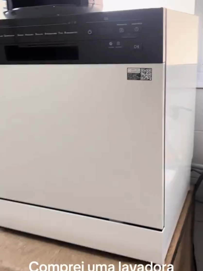 Dê uma olhada em Lava-Louça Electrolux 8 Serviços Branca com Programa Lava & Seca 50 min (LB08E) por R$1.999,00. Compre na Shopee agora! https://s.shopee.com.br/1gADMsejRa