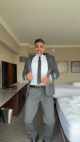 u ready for mussulo? #dance #dancechallenge #uniform #suit 