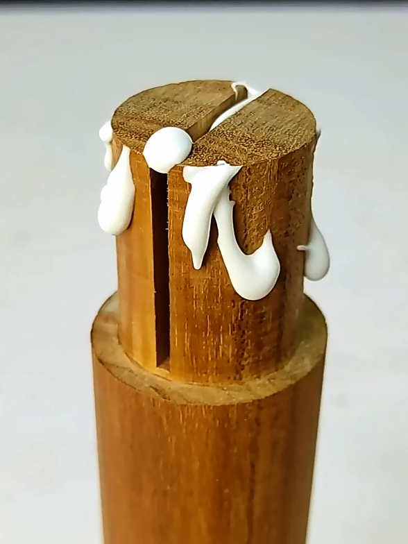 Simple Technique for Round Tenon and Wedges! #woodworking #tenon#woodart #MadeInUSA #craftsmanship 