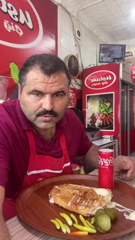 Herkesi tostcu yakupa beklerir