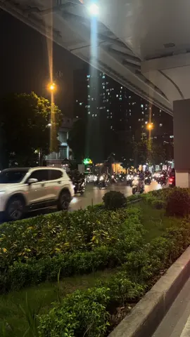 Người hỏi anh có yêu người đậm sâu???? #phốđêmhànội #hoainiem #nightvibes #phodemhanoi #nhactamtrang 