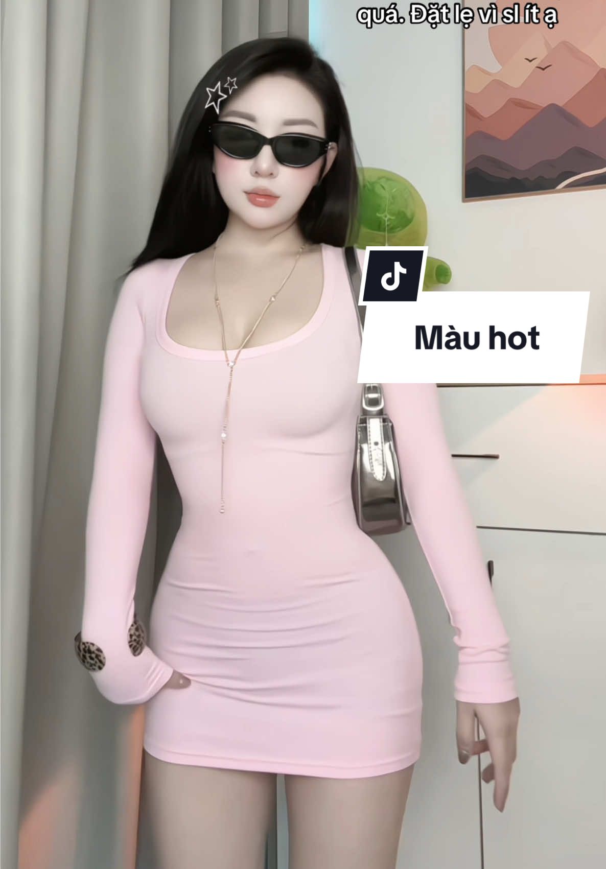 Mới về lại số lượng ít, nhanh tay thì còn nha mấy bà. Mẫu này đang hot lắm đó 🥹 #hotgirl #thoitrang #vaybody #trendy  @Suly Đồ Xinh 🇻🇳  @Suly Đồ Xinh 🇻🇳 