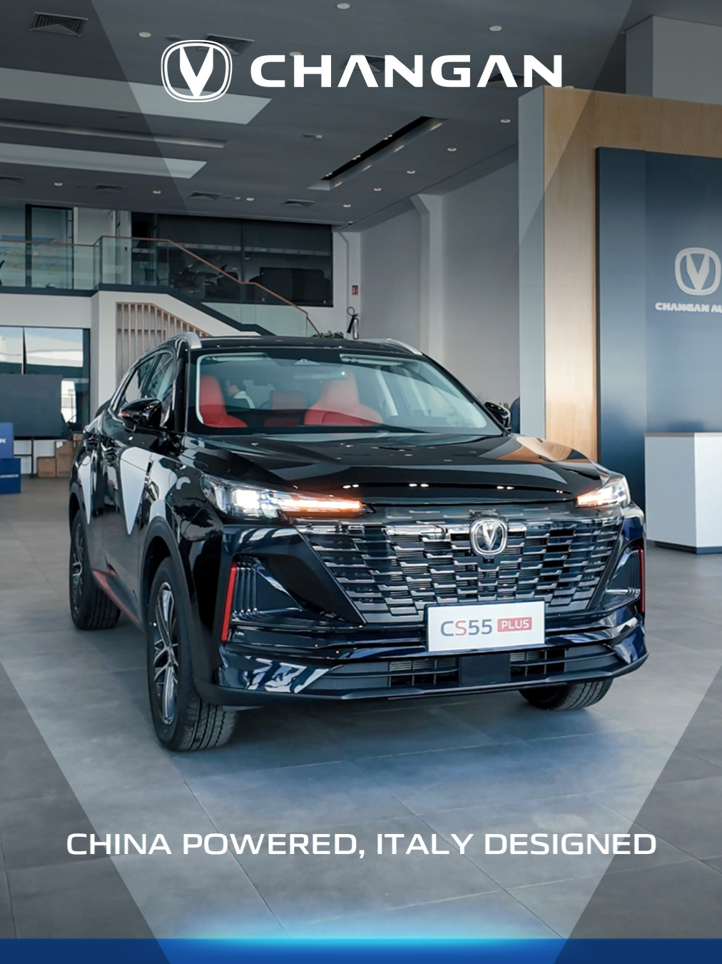 Quand le design italien rencontre la technologie chinoise. Le résultat ? Le CS55+, un SUV au caractère affirmé qui ne passe pas inaperçu. #Changan #ChinaPowered #ItalyDesigned #CS55Plus
