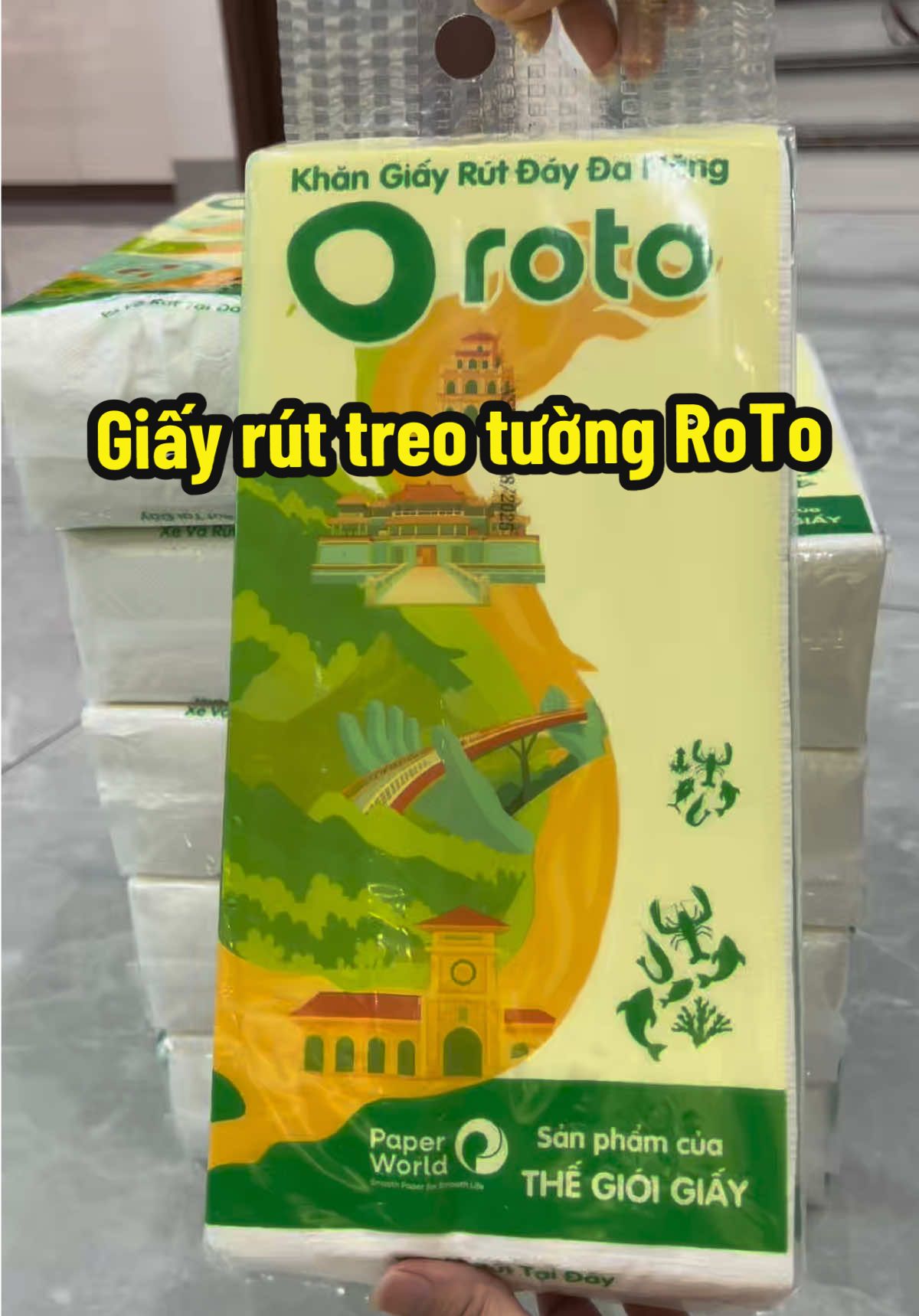 ☘️ Giấy rút treo tường RoTo mua 5 Tặng 5 . Nhận là 10 bịch. Rẻ lại Xịn lắm . #viral #giayruttreotuong #roto #giayrut #giayroto 