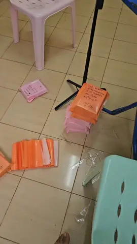 tshuaj poj niam tag lawm nawb tsis muaj xa lawm os 