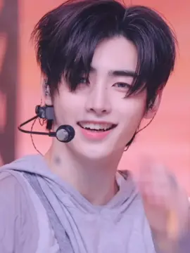 The warm smile ✨#sunghoon #fyppppppppppppppppppppppp #kpop #enhypen #Love 