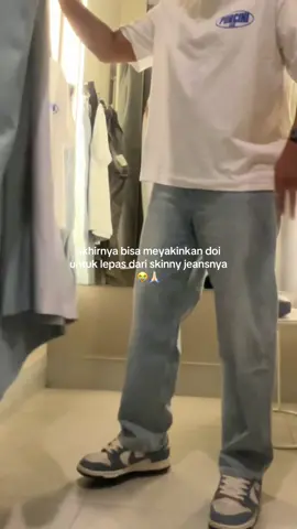 setengah mampus ngebujuknya😭