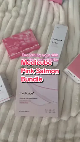 Enriched with salmon DNA for a clear, even complexion Set includes toner, serums, and masks for a full skincare ritual. lightweight textures that lock in moisture without stickiness. Capsule gel mask provides a cooling effect and changes color as it targets uneven skin tone. Enhances skin texture and glow by targeting dullness, uneven tone, and texture. #medicubeskincare 